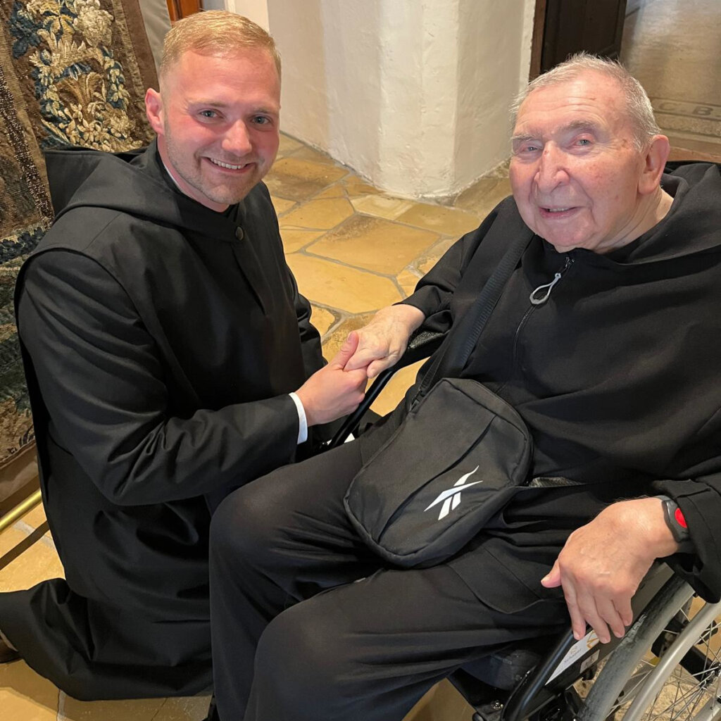 Kilianifest – Fest des Klosterpatrons – Festesfreude durch Einkleidung von Bruder Paulus